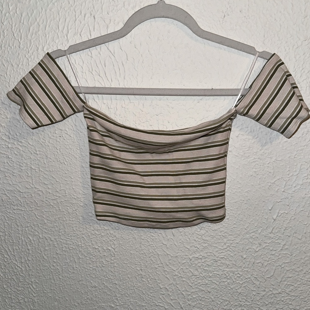 Ribbed, off the shoulder crop top